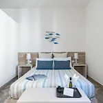 7 Palazzi Lampedusa