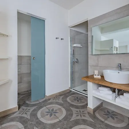 7 Palazzi Lampedusa